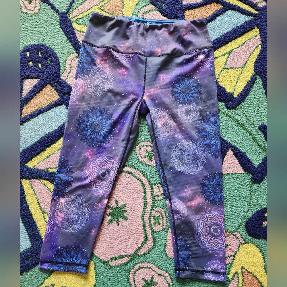 Kali Capri Leggings